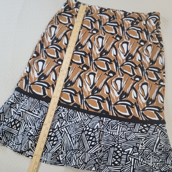 Cato Mixed PrintTan and Black Midi Skirt With Flared Hemline Size 14 / 16 - Picture 6 of 12